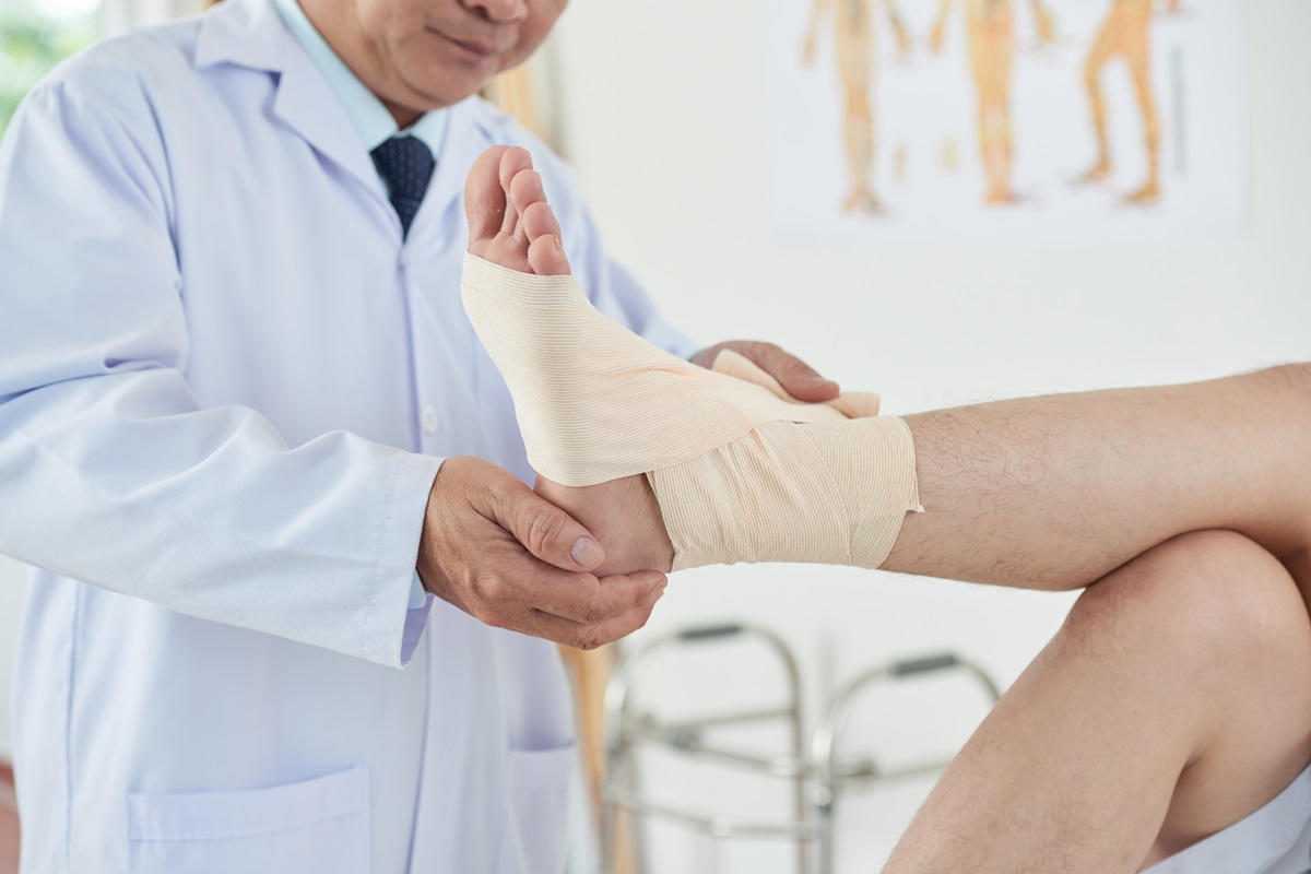 Tempo de afastamento após fratura no tornozelo: o que considerar para uma recuperação segura