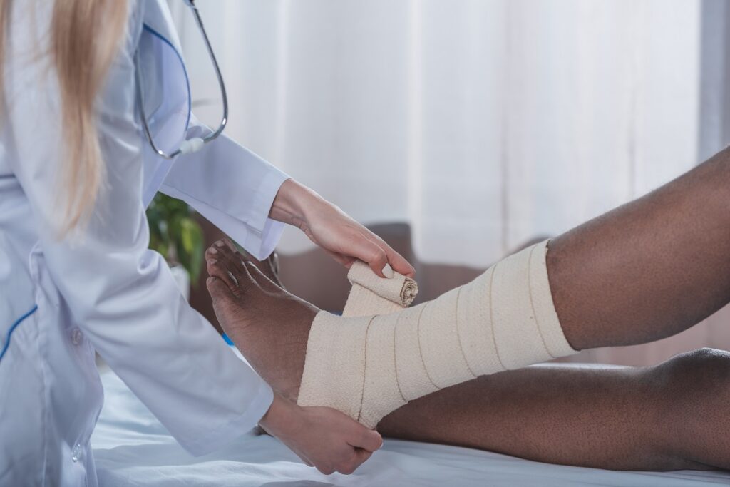 Como é a recuperação pós-cirurgia do tornozelo?
